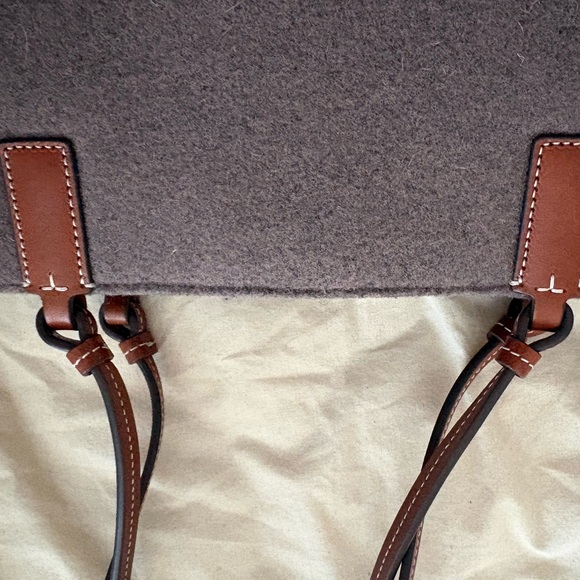 Tory Burch Gray Felt Ella Tote with Brown Leather Trim - Picture 9 of 12